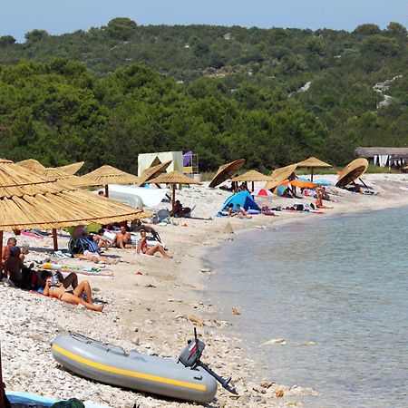 Apartments With A Parking Space Sali, Dugi Otok - 8181 Екстер'єр фото