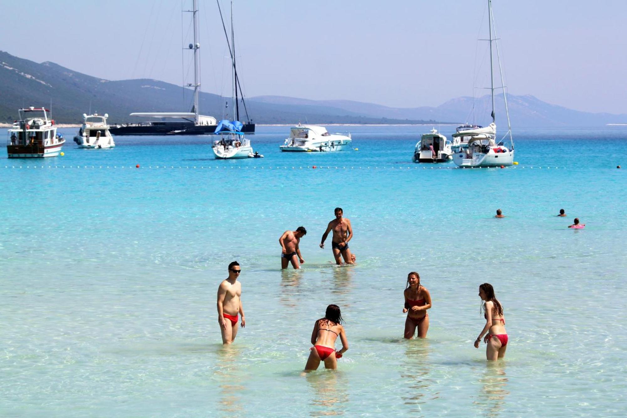 Apartments With A Parking Space Sali, Dugi Otok - 8181 Екстер'єр фото